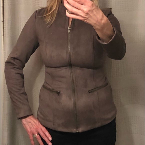 Perfect Suede Taupe Jacket for Fall Weather - Picture 8 of 8